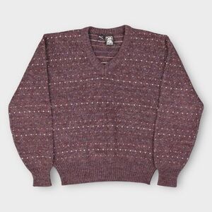 Men's V-Neck Sweater - Maroon